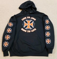 Felpa nera con cappuccio